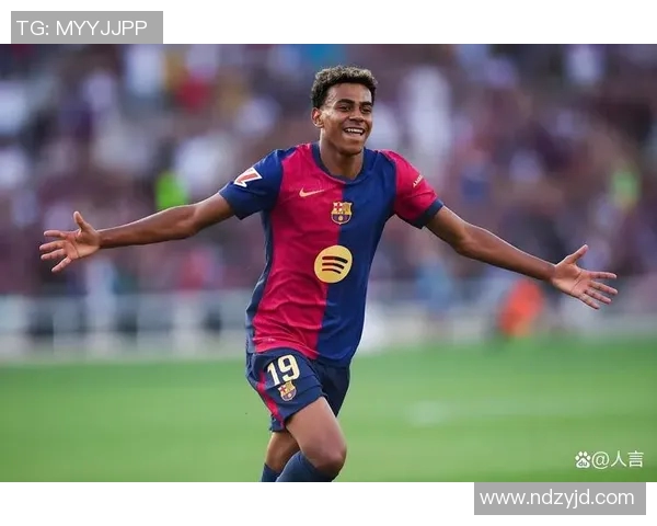 火爆足球球星揭秘:他们如何成为全球瞩目的体育传奇与偶像 火爆足球球星揭秘:他们如何成为全球瞩目的体育传奇与偶像