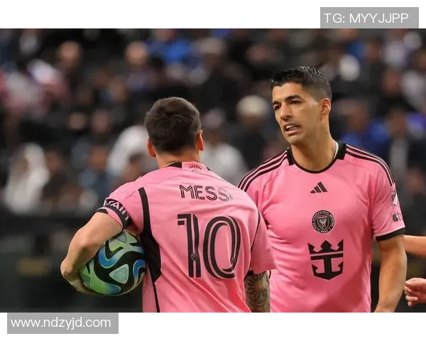 足球球星早婚背后的故事:爱情与事业的平衡挑战 足球球星早婚背后的故事:爱情与事业的平衡挑战