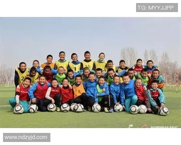 新疆籍足球球星的崛起与贡献分析解析新疆足球的发展与未来