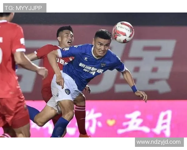 足球十年百大球星盘点 见证辉煌与传奇的风云岁月 足球十年百大球星盘点 见证辉煌与传奇的风云岁月